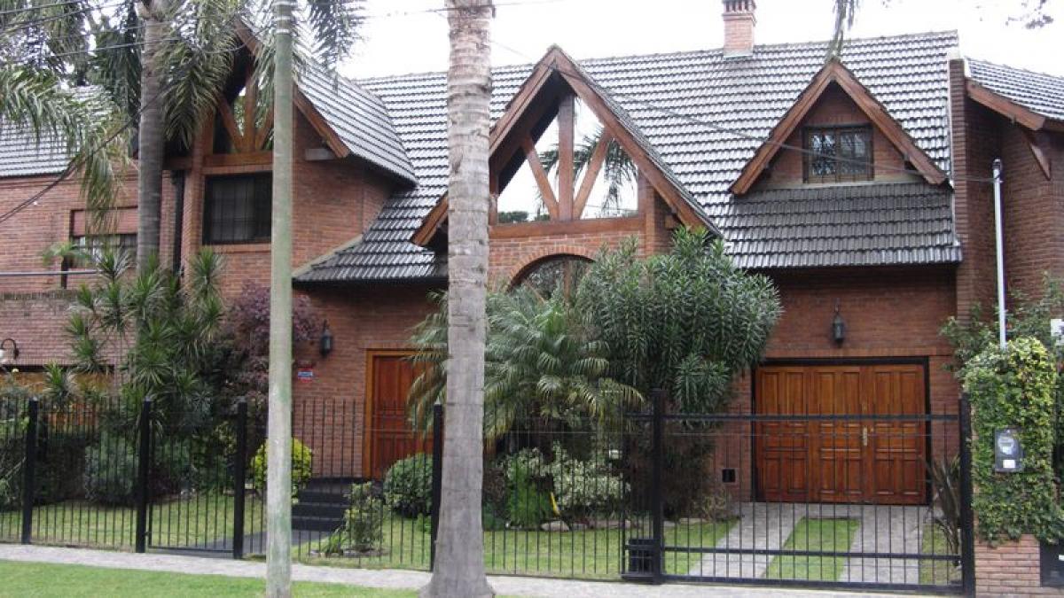 Picture of Home For Sale in Bs.As. G.B.A. Zona Oeste, Buenos Aires, Argentina