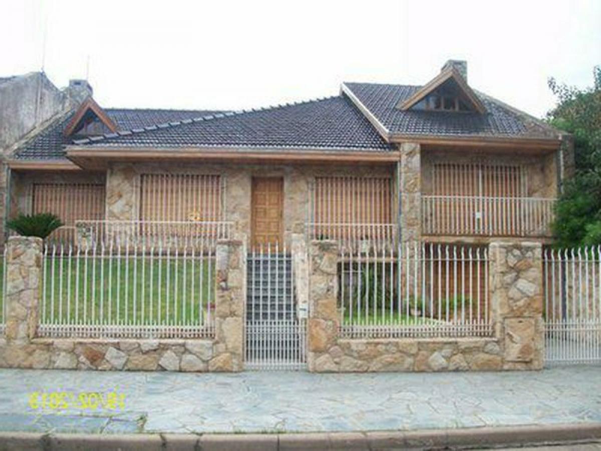 Picture of Home For Sale in Esteban Echeverria, Buenos Aires, Argentina