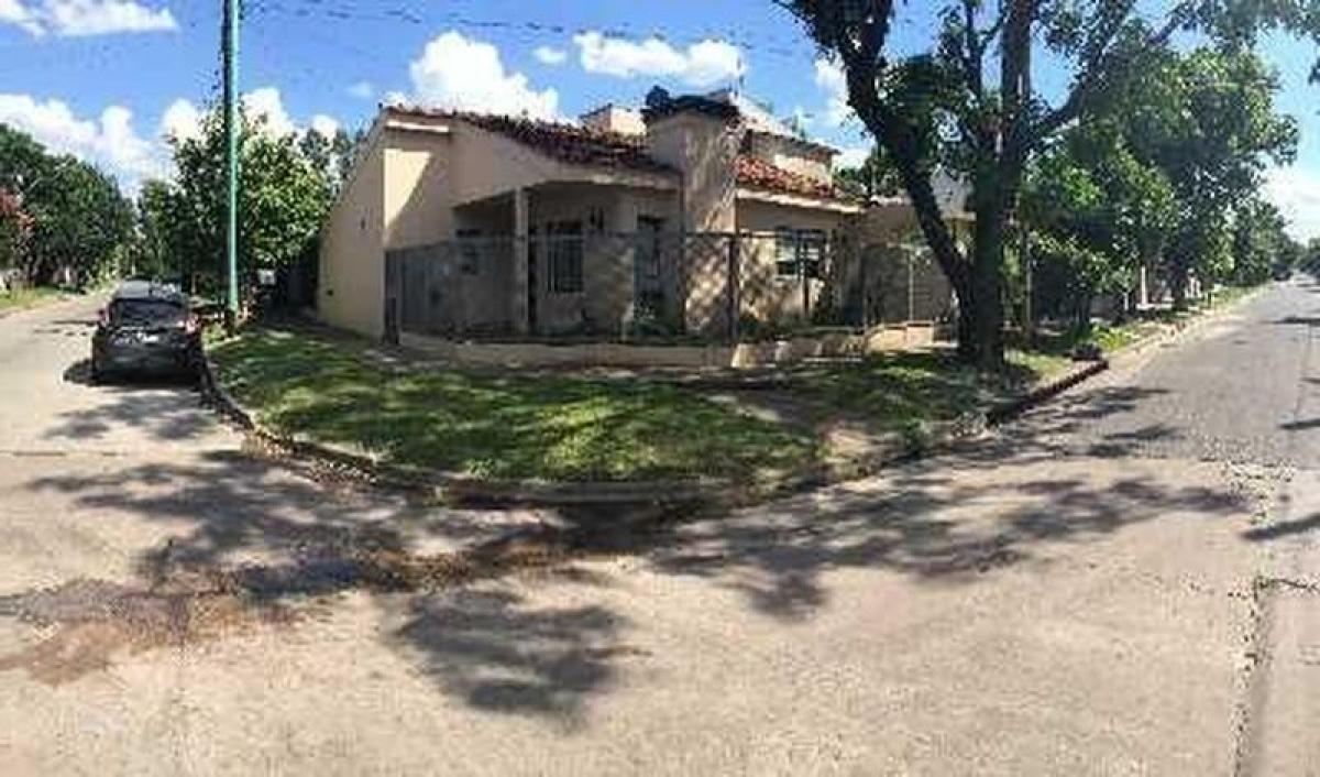 Picture of Home For Sale in Bs.As. G.B.A. Zona Oeste, Buenos Aires, Argentina