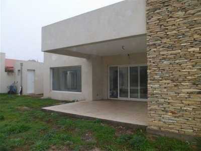 Home For Sale in Coronel Suarez, Argentina