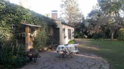 Home For Sale in Coronel Suarez, Argentina