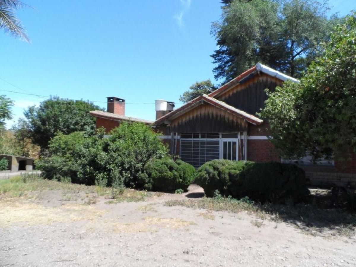 Picture of Home For Sale in General Pueyrredon, Buenos Aires, Argentina