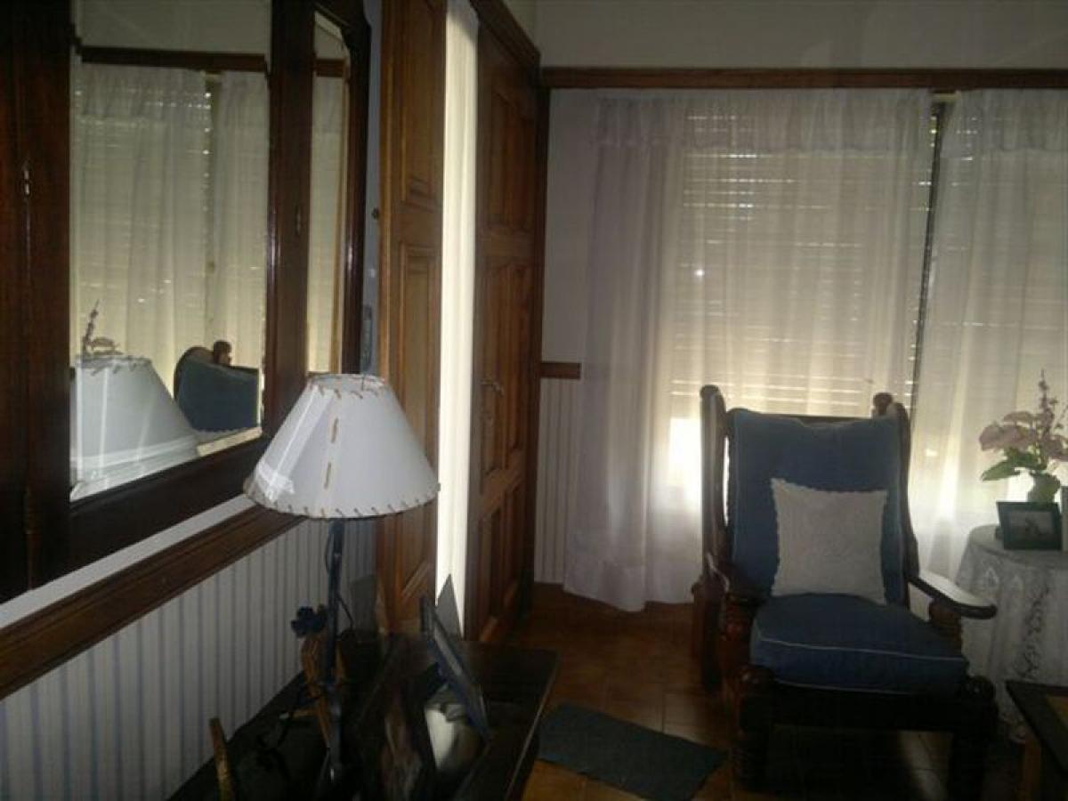 Picture of Home For Sale in Coronel Suarez, Buenos Aires, Argentina