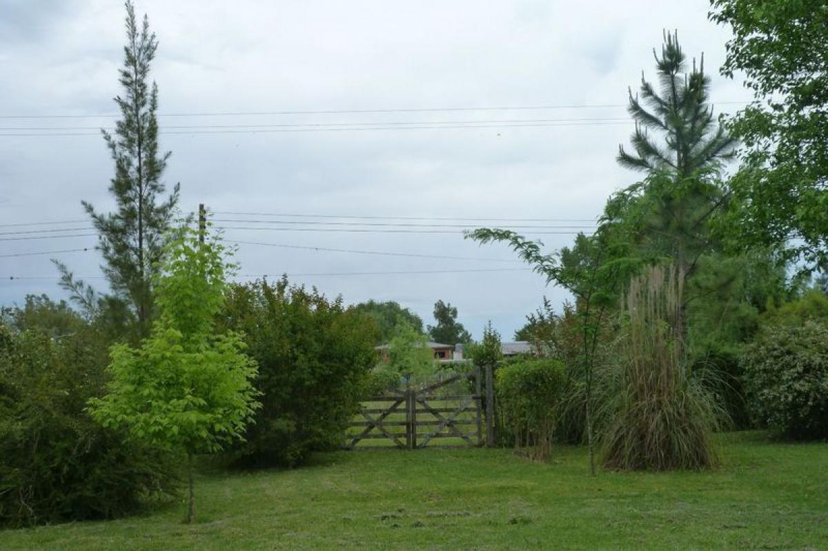 Picture of Residential Land For Sale in Exaltacion De La Cruz, Buenos Aires, Argentina