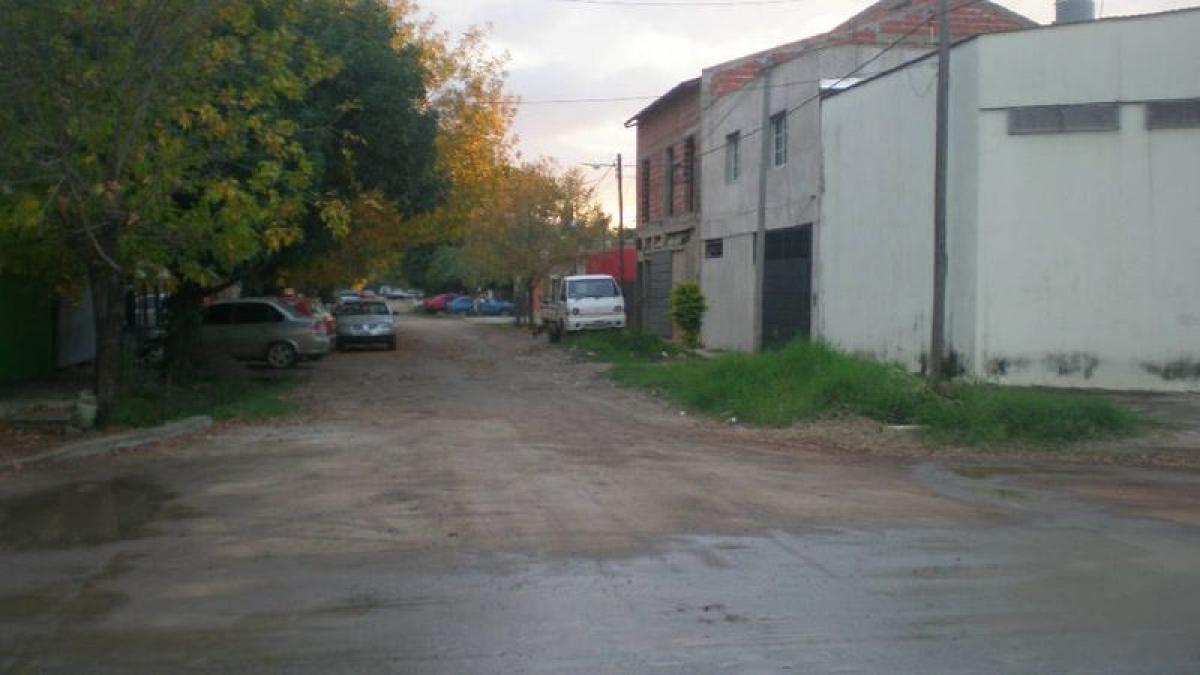 Resistencia, Chaco, Chaco, Argentina Apartment Buildings For Sale at
