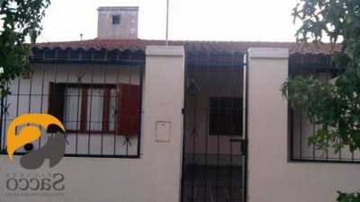 Home For Sale in Trenque Lauquen, Argentina