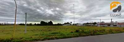 Residential Land For Sale in Trenque Lauquen, Argentina