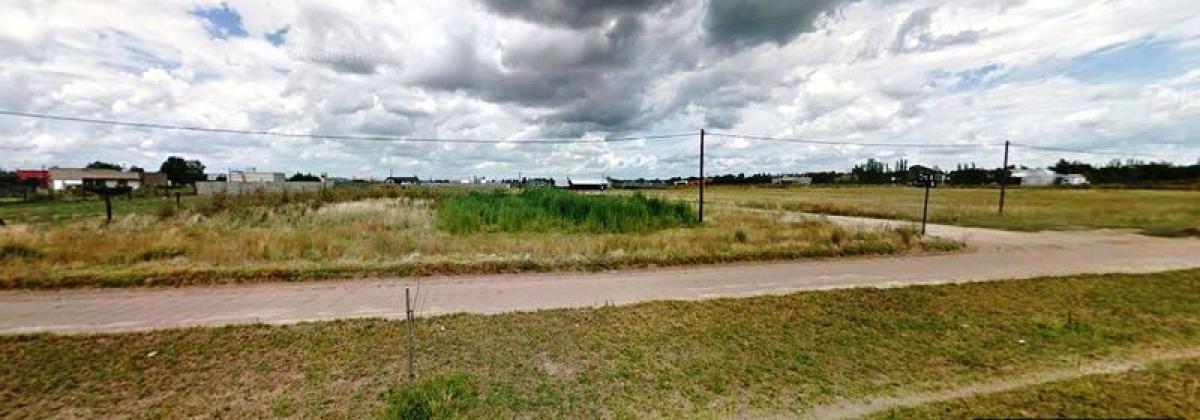 Picture of Residential Land For Sale in Trenque Lauquen, Buenos Aires, Argentina