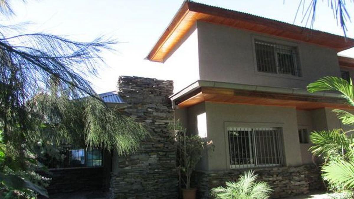 Picture of Home For Sale in Ituzaingo, Buenos Aires, Argentina