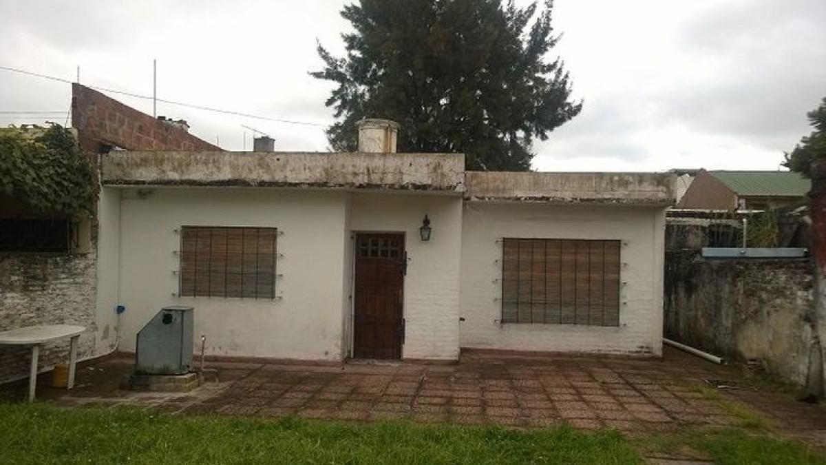 Picture of Home For Sale in Hurlingham, Buenos Aires, Argentina