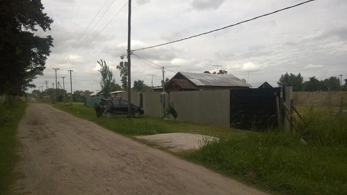 Picture of Home For Sale in Bs.As. G.B.A. Zona Oeste, Buenos Aires, Argentina