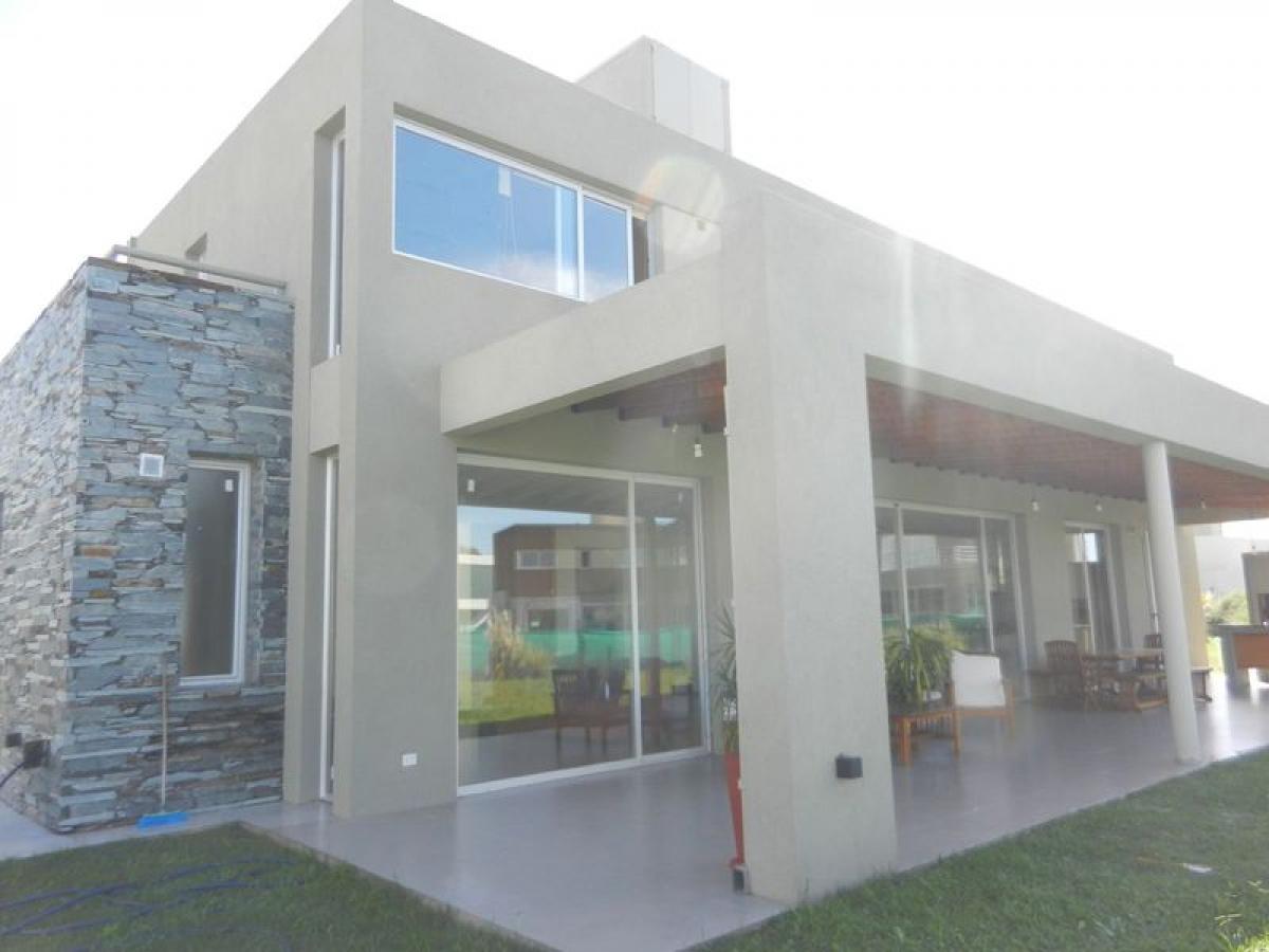 Picture of Home For Sale in General Rodriguez, Buenos Aires, Argentina