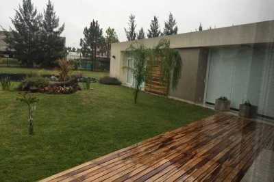 Home For Sale in San Vicente, Argentina