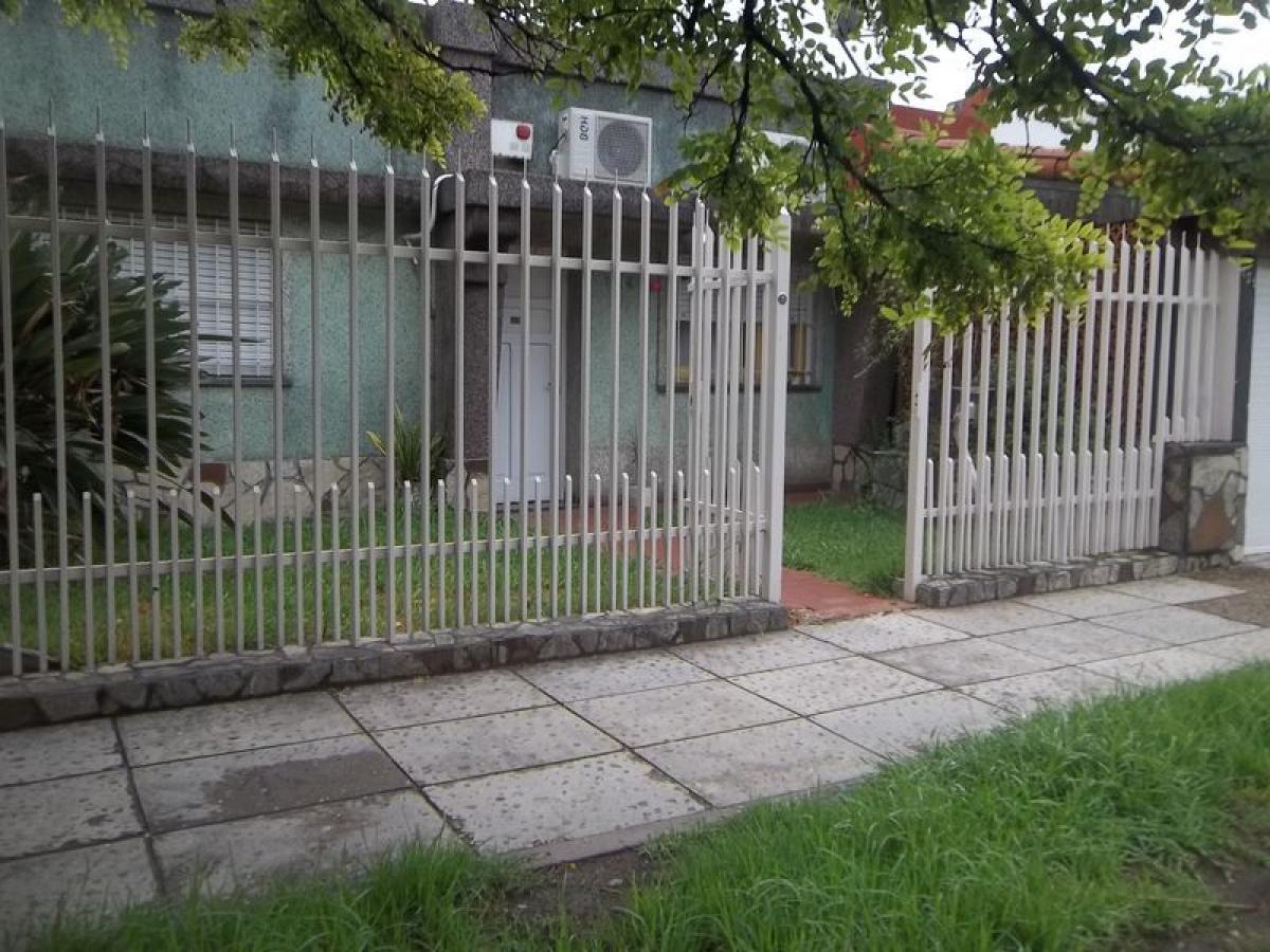 Picture of Home For Sale in Hurlingham, Buenos Aires, Argentina