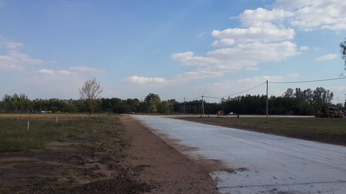 Picture of Residential Land For Sale in Moreno, Buenos Aires, Argentina