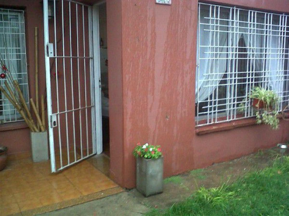 Picture of Home For Sale in Ituzaingo, Buenos Aires, Argentina