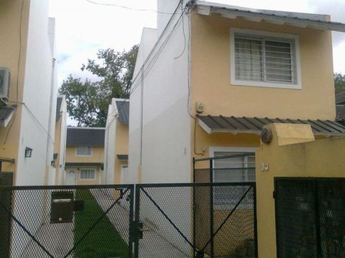 Picture of Home For Sale in Ituzaingo, Buenos Aires, Argentina
