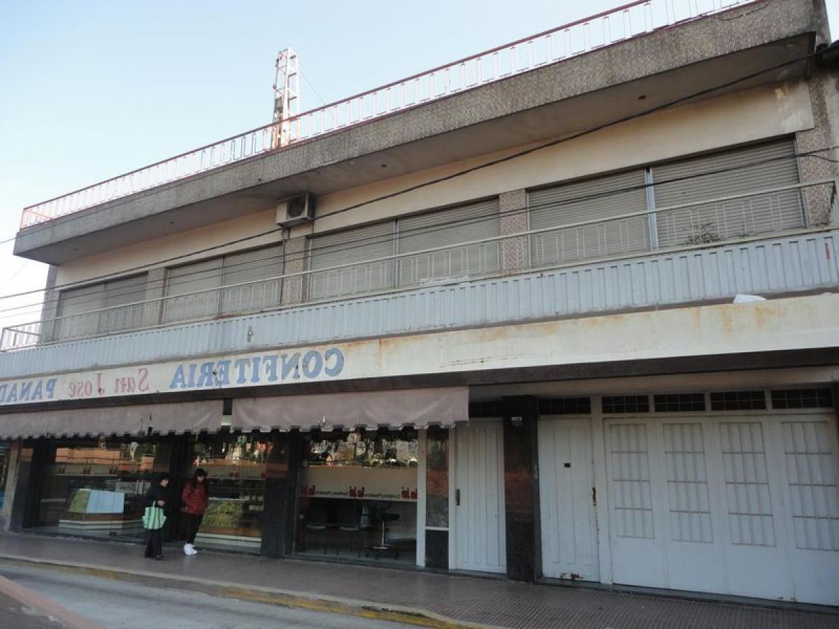 Picture of Home For Sale in General San Martin, Buenos Aires, Argentina