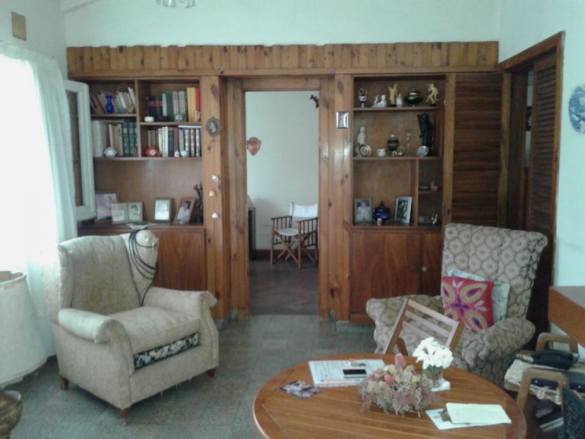 Picture of Home For Sale in Ezeiza, Buenos Aires, Argentina
