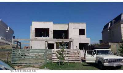 Home For Sale in Tigre, Argentina
