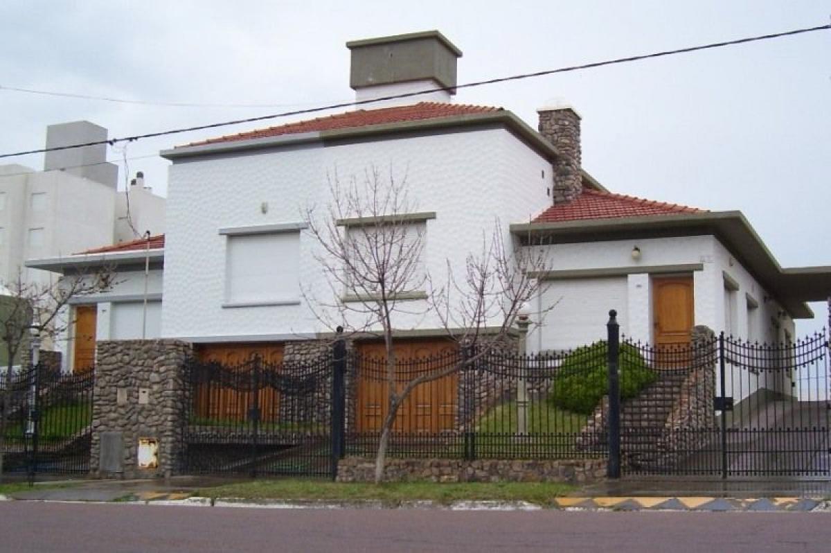 Picture of Home For Sale in Buenos Aires Costa Atlantica, Buenos Aires, Argentina