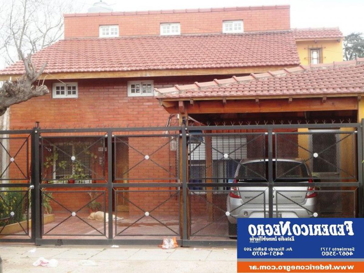 Picture of Home For Sale in Jose C Paz, Buenos Aires, Argentina