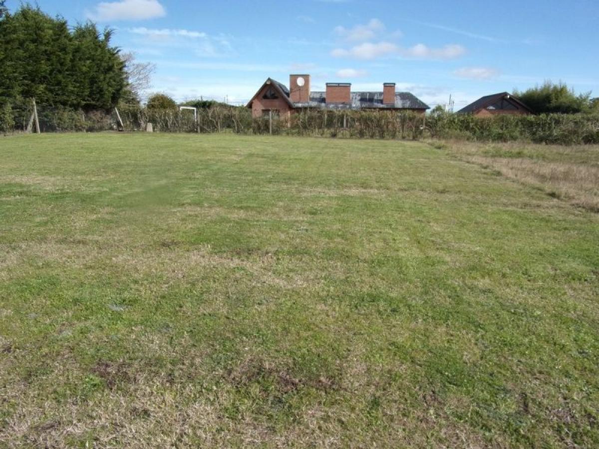 Picture of Residential Land For Sale in Buenos Aires Interior, Buenos Aires, Argentina