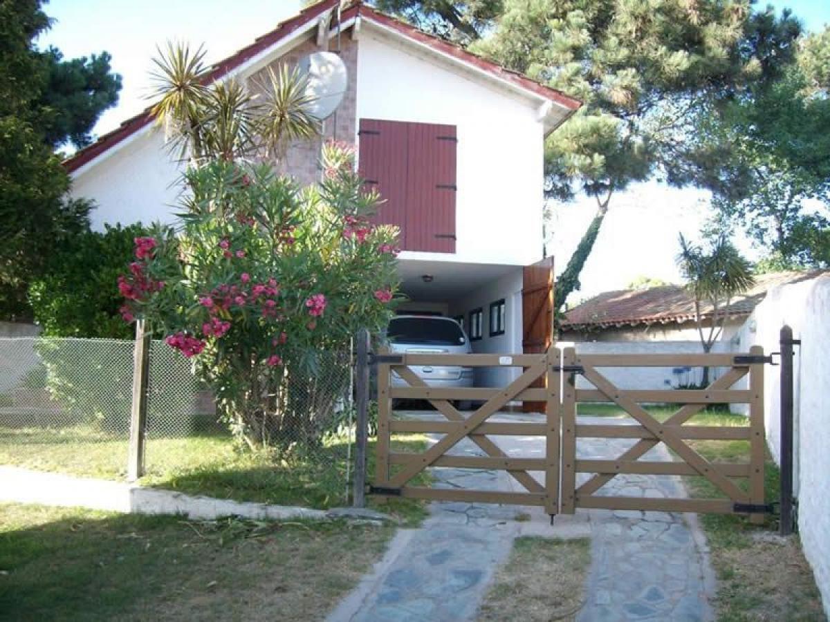 Picture of Home For Sale in Buenos Aires Costa Atlantica, Buenos Aires, Argentina