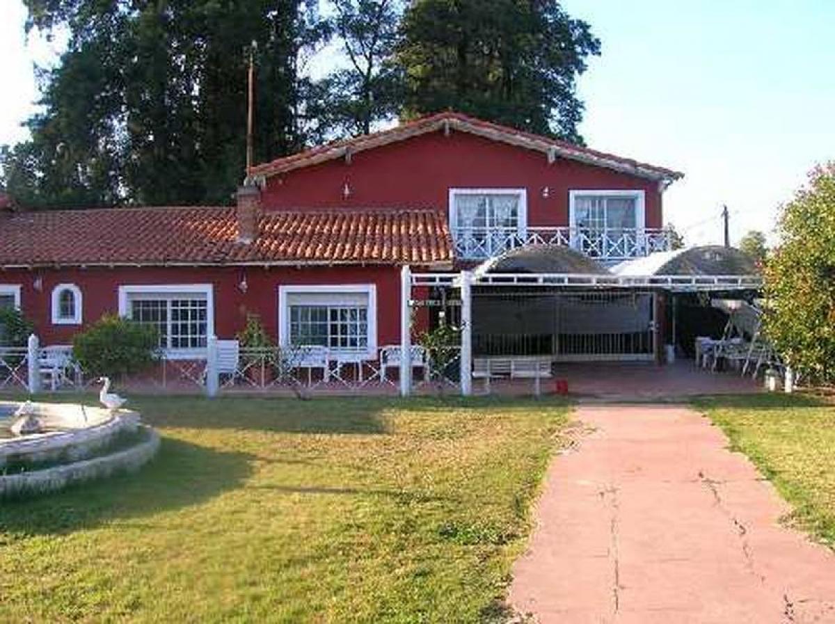 Picture of Home For Sale in Jose C Paz, Buenos Aires, Argentina