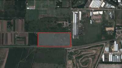 Apartment Building For Sale in Santa Fe, Argentina