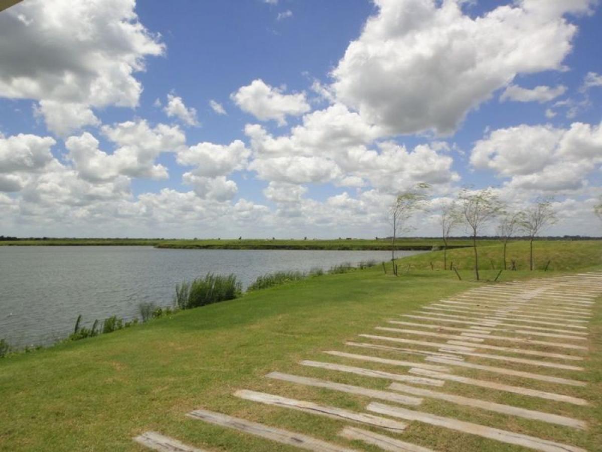 Picture of Home For Sale in Escobar, Buenos Aires, Argentina