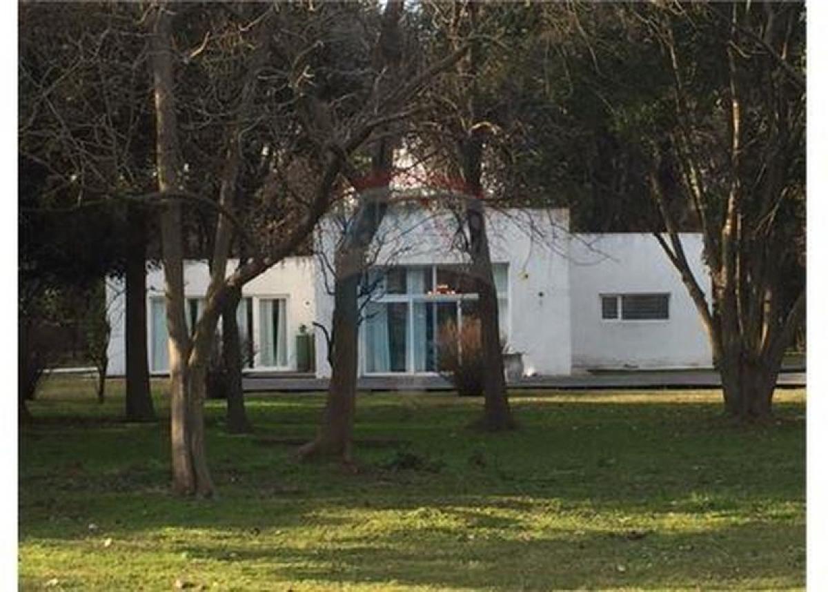 Picture of Farm For Sale in Exaltacion De La Cruz, Buenos Aires, Argentina