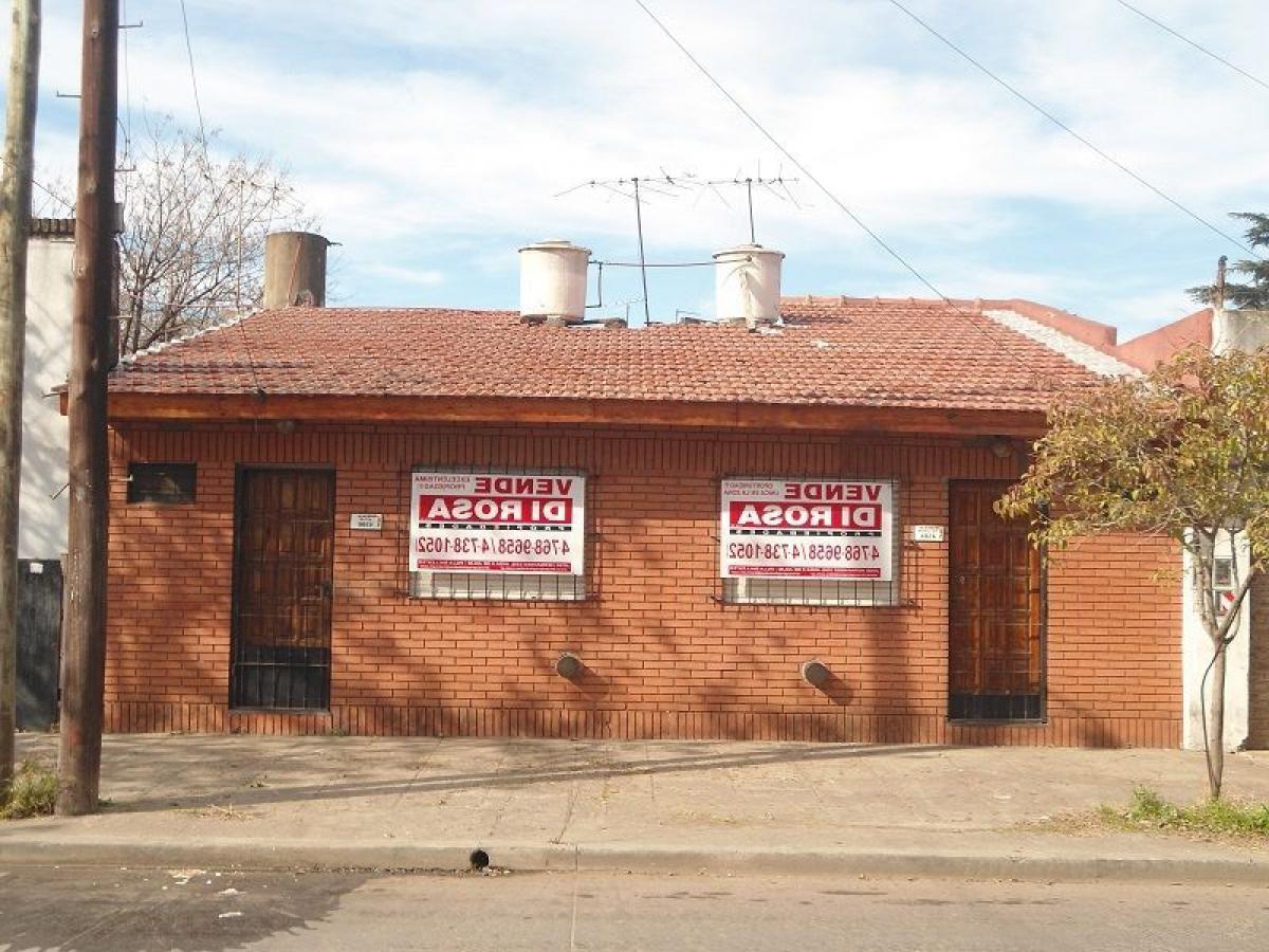 Picture of Home For Sale in General San Martin, Buenos Aires, Argentina