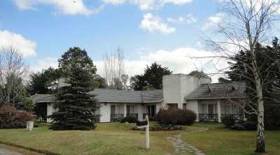 Home For Sale in Chascomus, Argentina