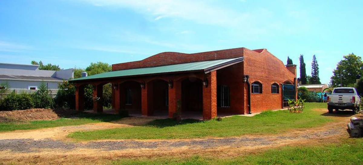 Picture of Home For Sale in Lobos, Buenos Aires, Argentina