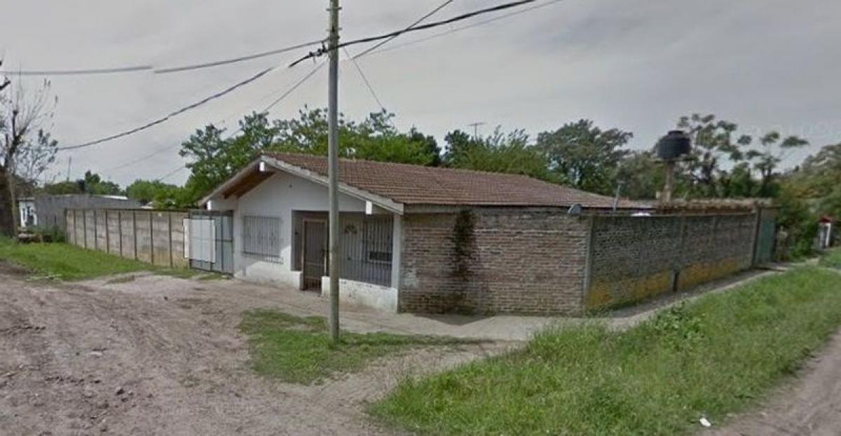 Picture of Home For Sale in Florencio Varela, Buenos Aires, Argentina