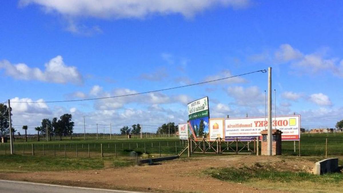 Picture of Residential Land For Sale in Canuelas, Buenos Aires, Argentina