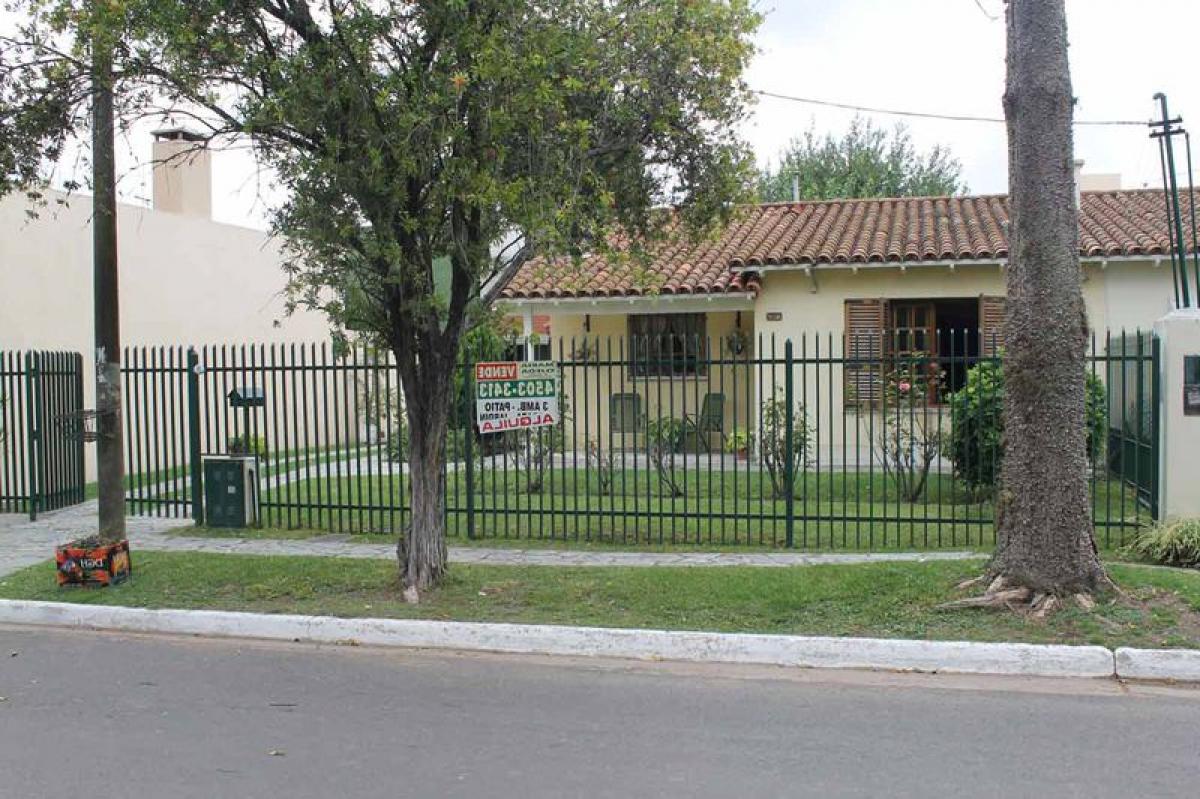 Picture of Home For Sale in Ezeiza, Buenos Aires, Argentina