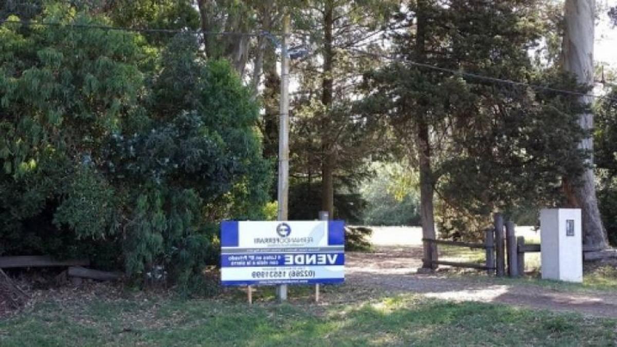 Picture of Residential Land For Sale in Buenos Aires Interior, Buenos Aires, Argentina