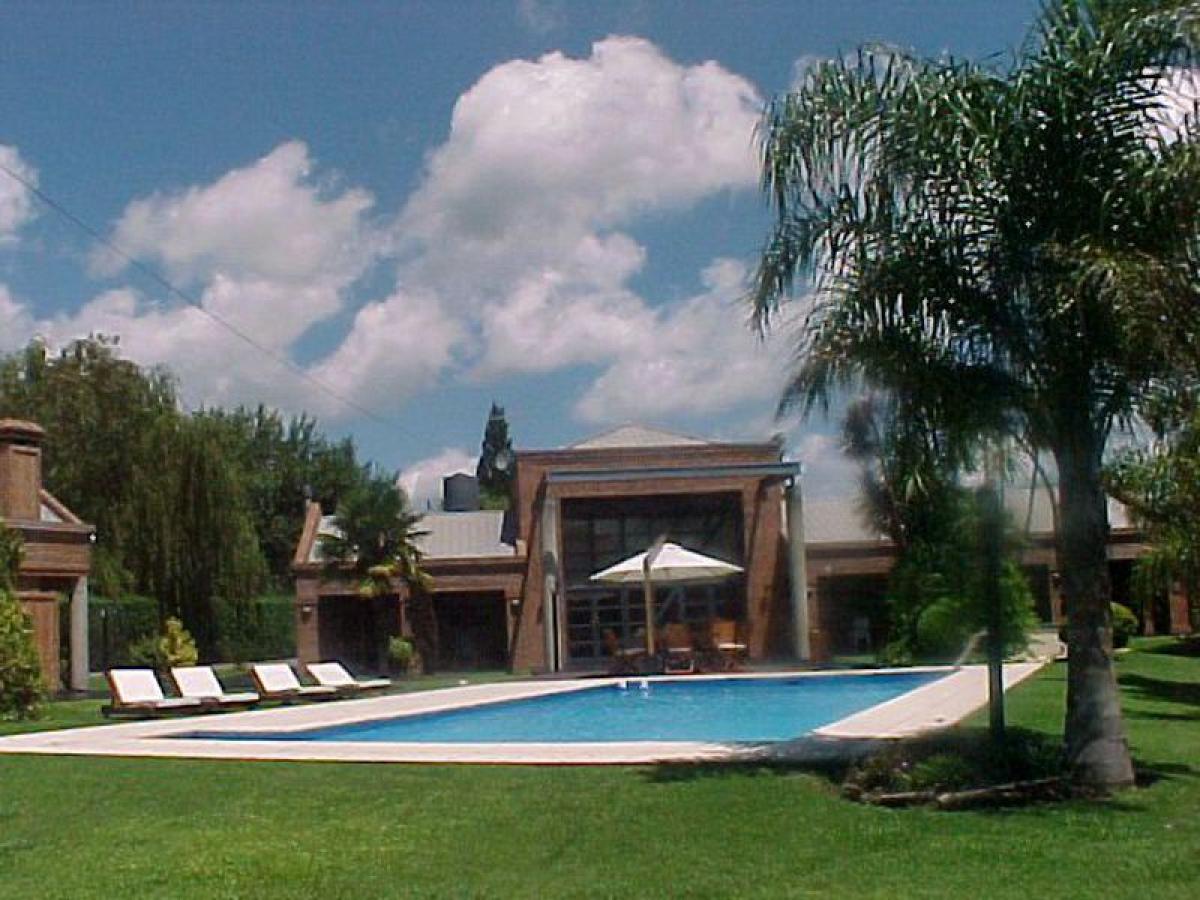 Picture of Farm For Sale in Bs.As. G.B.A. Zona Sur, Buenos Aires, Argentina