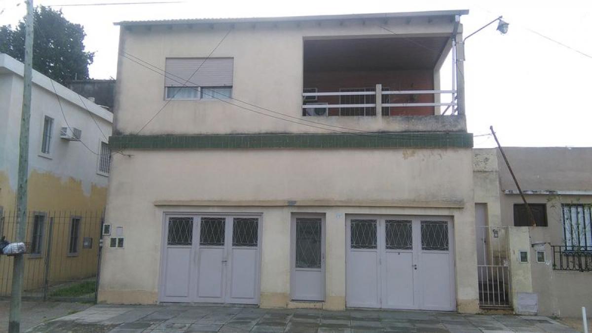 Picture of Home For Sale in General San Martin, Buenos Aires, Argentina