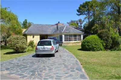 Home For Sale in Presidente Peron, Argentina