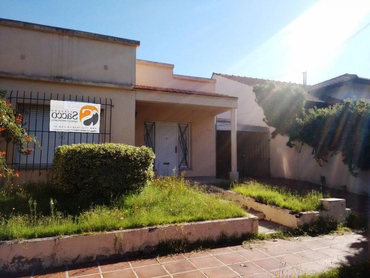 Picture of Home For Sale in Trenque Lauquen, Buenos Aires, Argentina