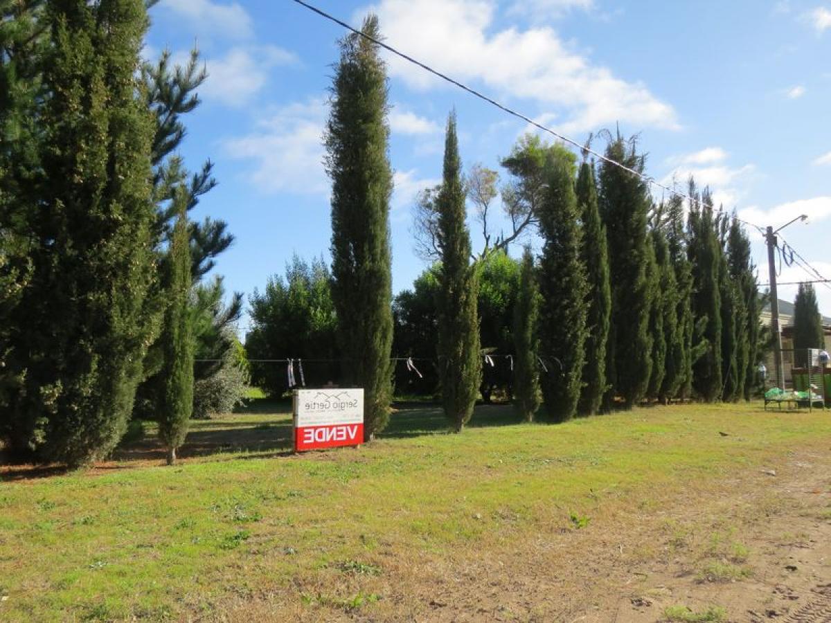 Picture of Residential Land For Sale in San Cayetano, Buenos Aires, Argentina