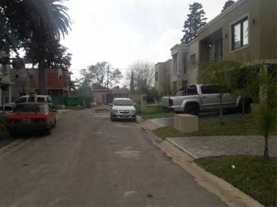 Residential Land For Sale in Ituzaingo, Argentina