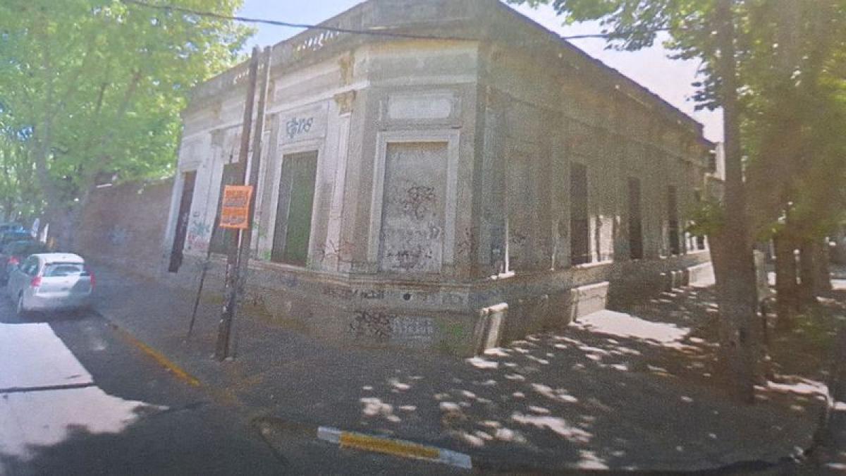 Picture of Residential Land For Sale in General San Martin, Buenos Aires, Argentina