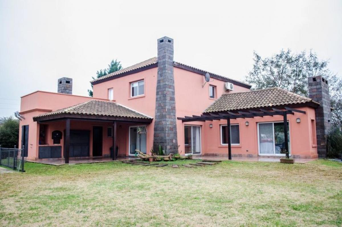 Picture of Home For Sale in General Rodriguez, Buenos Aires, Argentina