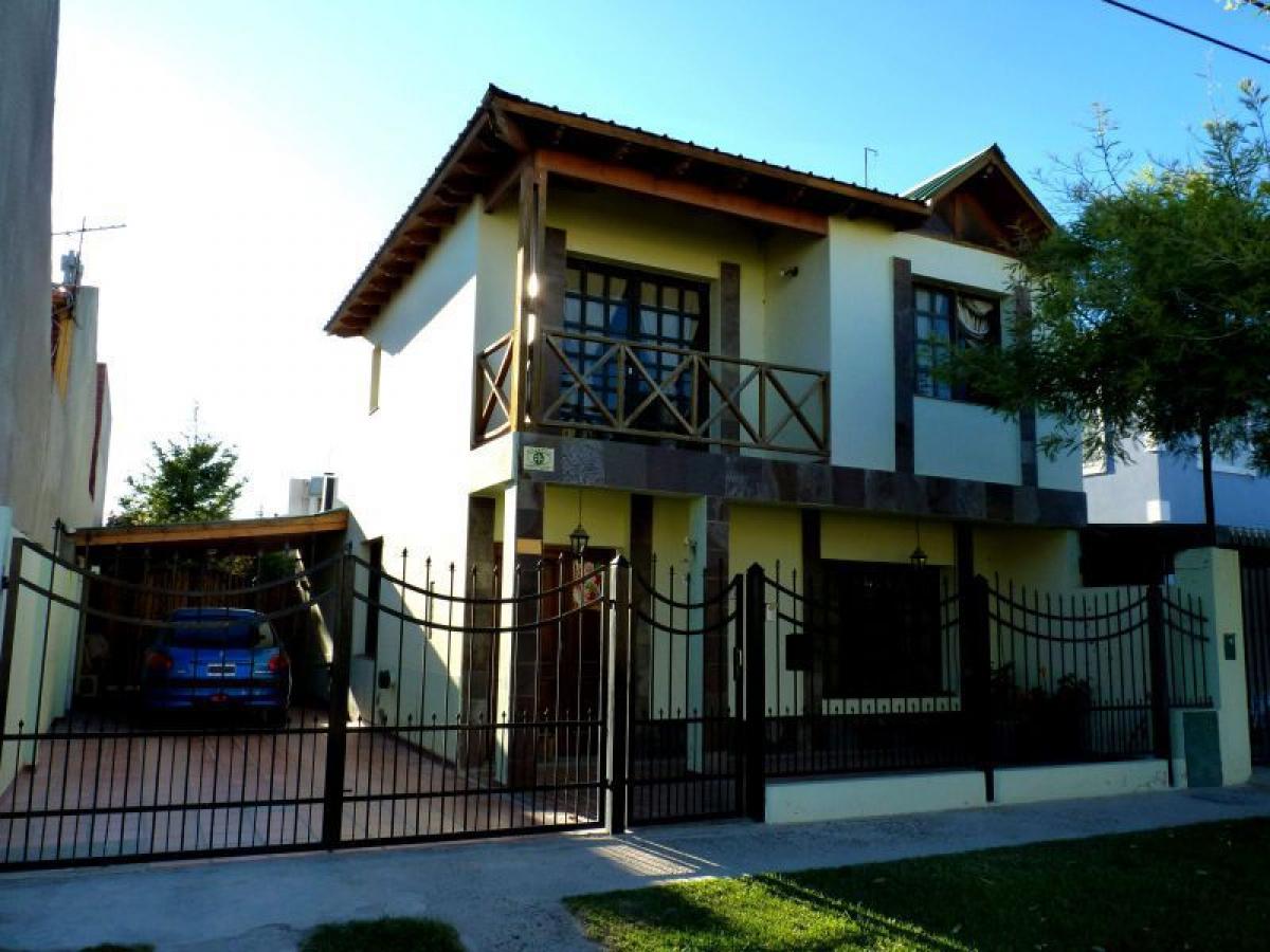 Picture of Home For Sale in Chubut, Chubut, Argentina