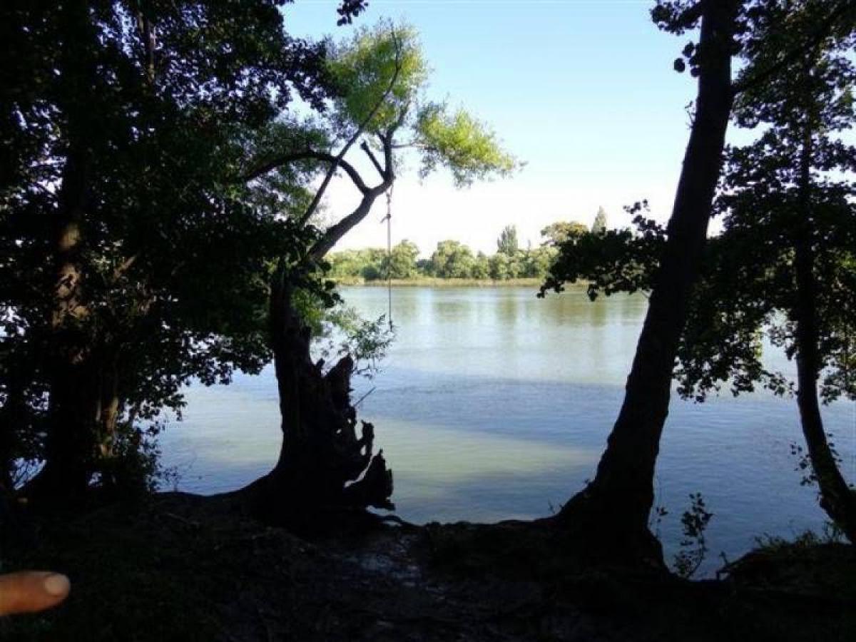 Picture of Home For Sale in Patagones, Buenos Aires, Argentina