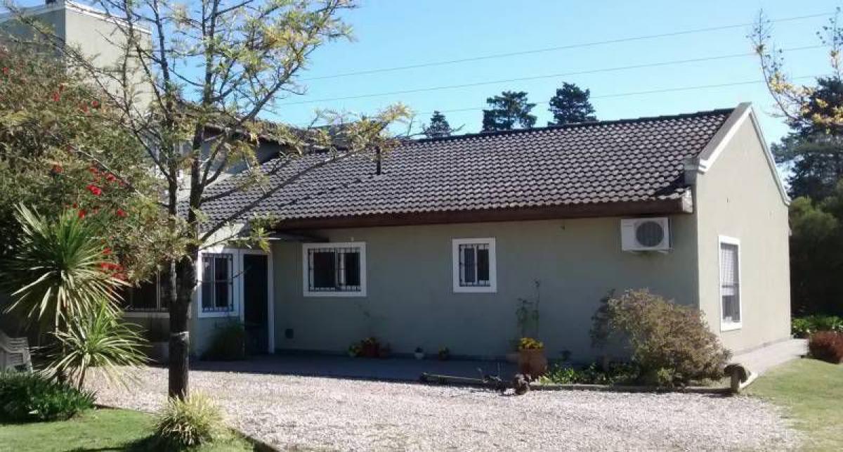 Picture of Farm For Sale in La Plata, Buenos Aires, Argentina